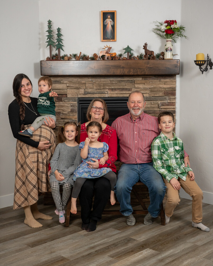 hunter-family-christmas-2025-11.jpg