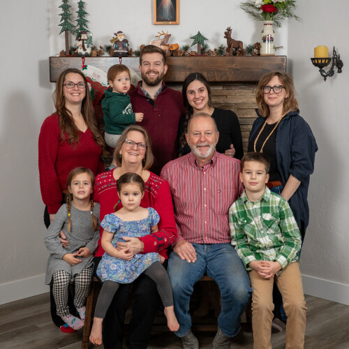 hunter-family-christmas-2025-2