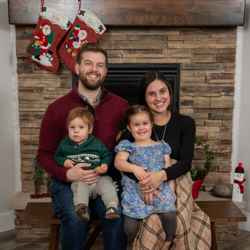 hunter-family-christmas-2025-4