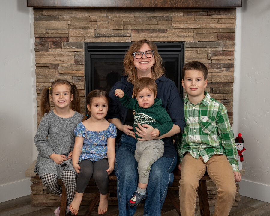 hunter-family-christmas-2025-8.jpg